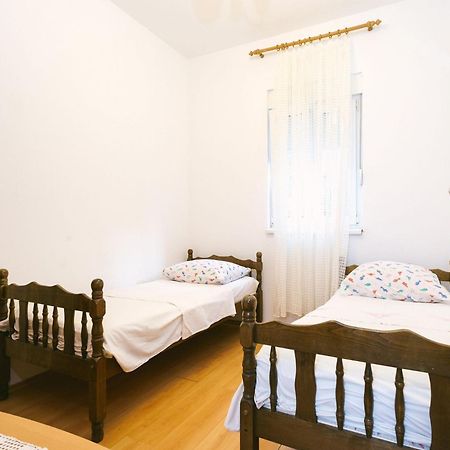 Apartments Ivica - 150M From Sea 特罗吉尔 外观 照片