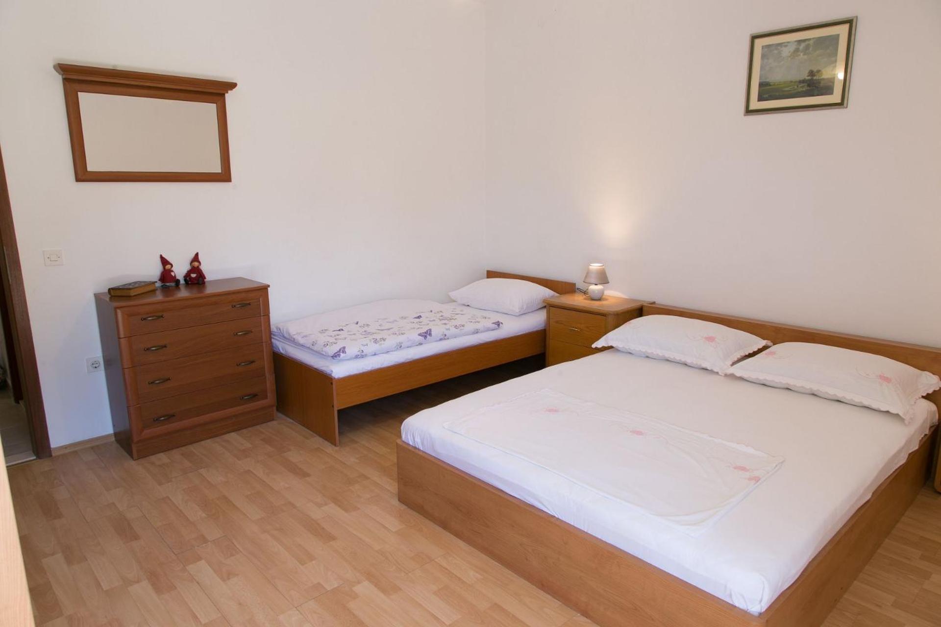 Apartments Ivica - 150M From Sea 特罗吉尔 外观 照片
