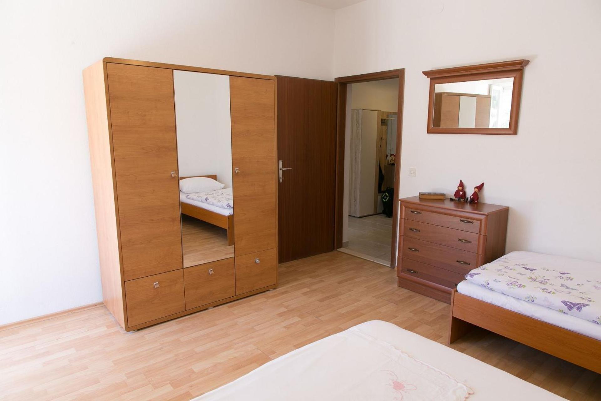 Apartments Ivica - 150M From Sea 特罗吉尔 外观 照片