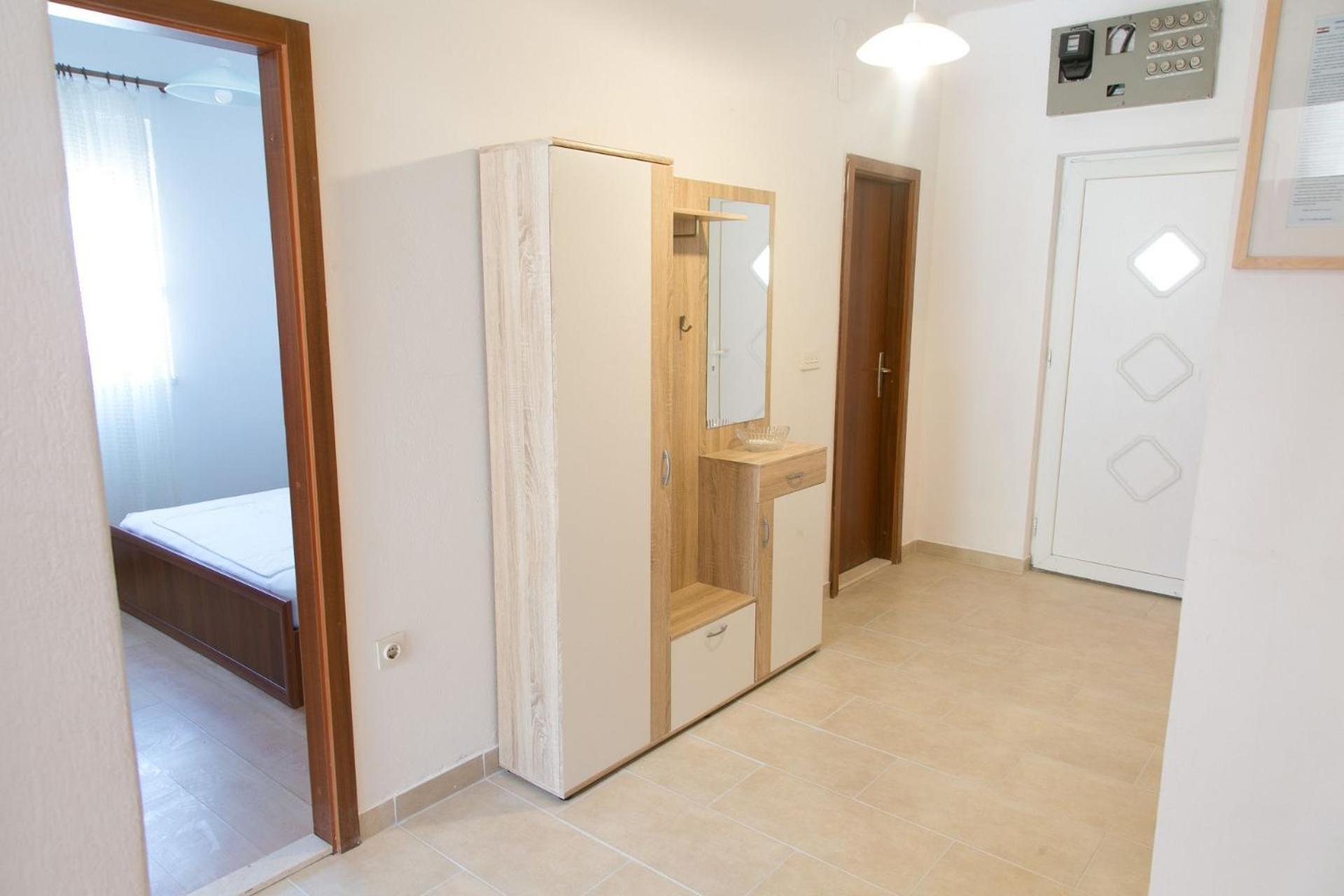 Apartments Ivica - 150M From Sea 特罗吉尔 外观 照片